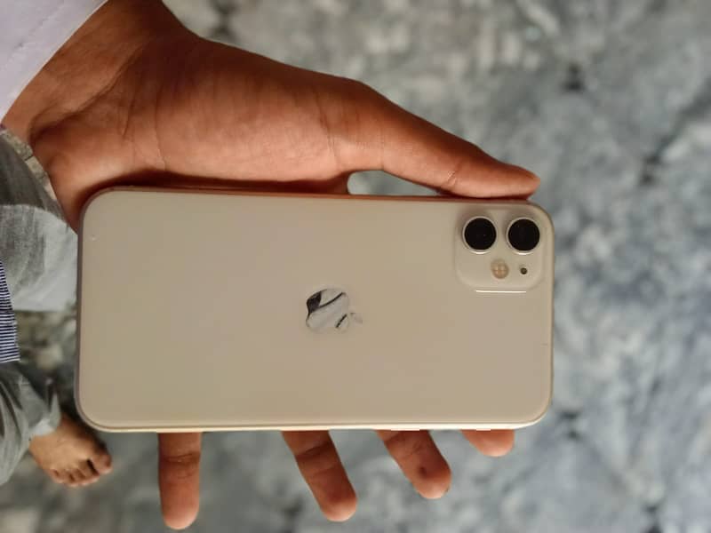 Apple iPhone 11 1