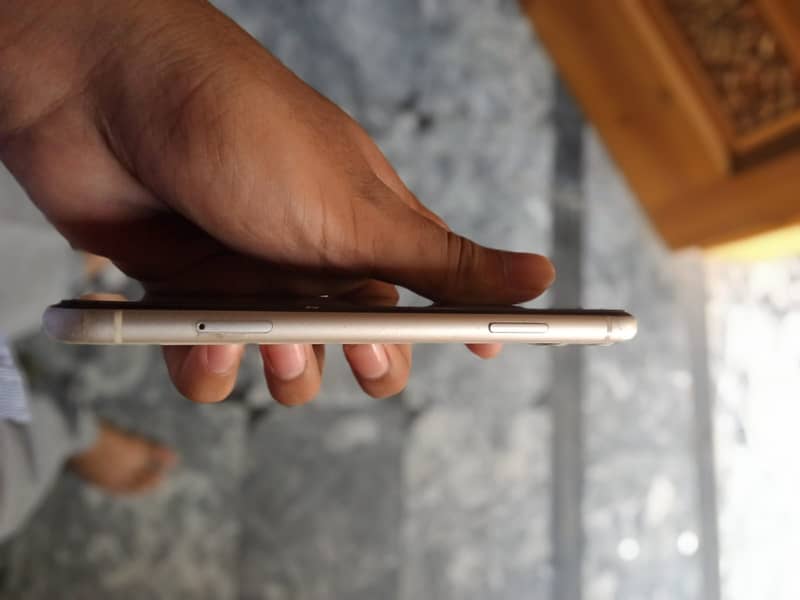 Apple iPhone 11 3
