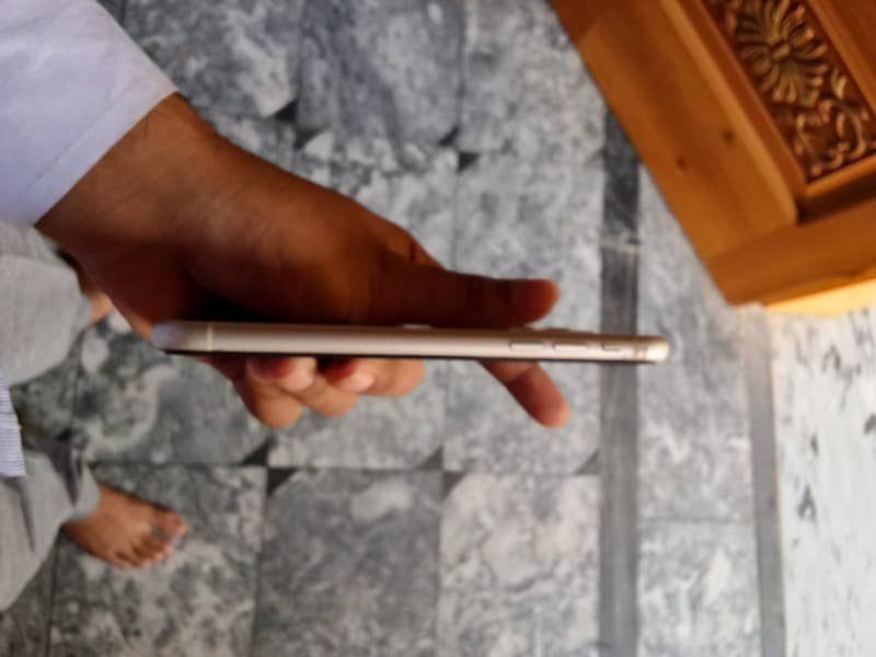 Apple iPhone 11 5