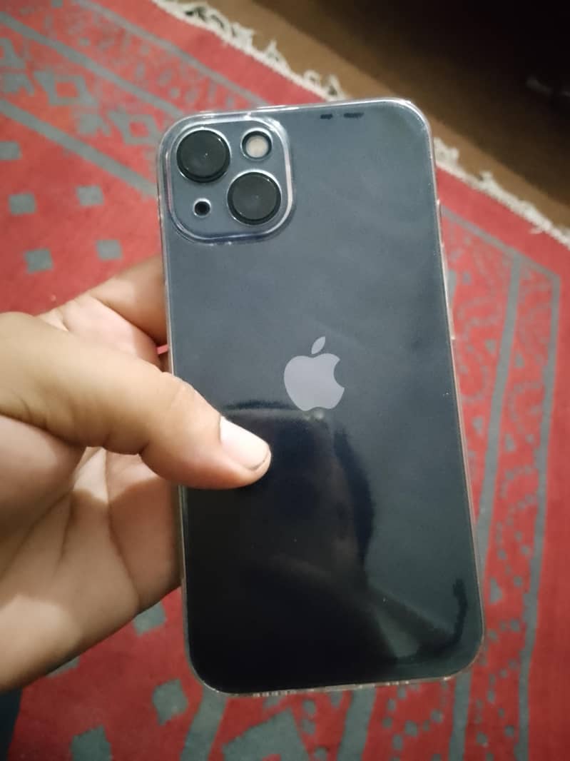 Apple iPhone 13 1