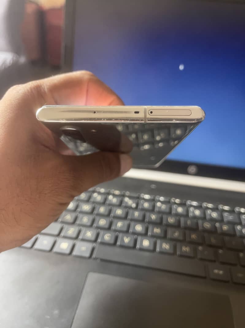 Samsung Mobile Note 10 Plus 3