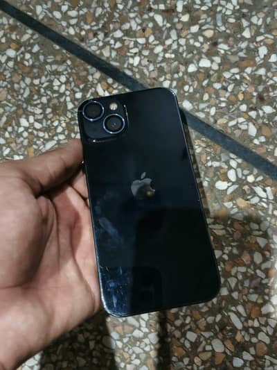 Apple iPhone 13