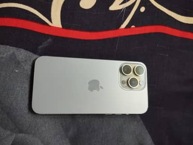 Apple iPhone 15 Pro Max