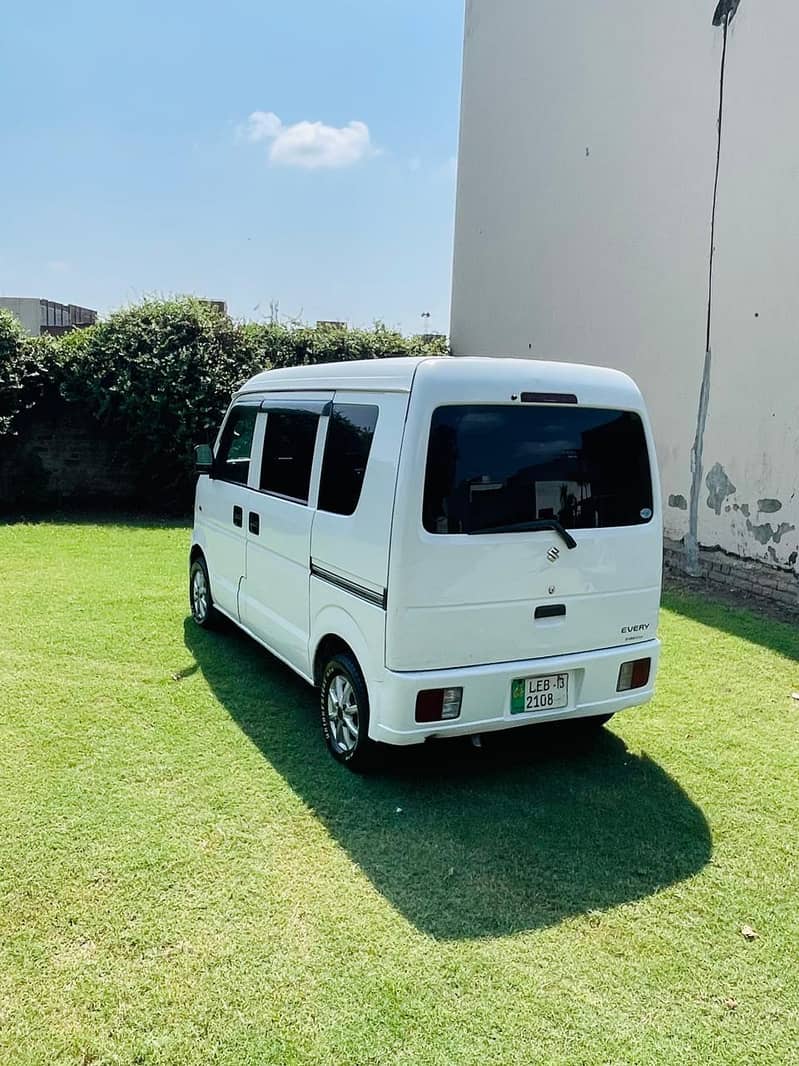 Suzuki Every 4