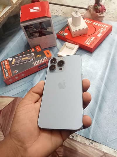 Apple iPhone 13 Pro