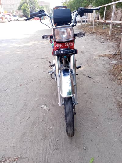 good look and so cute bike