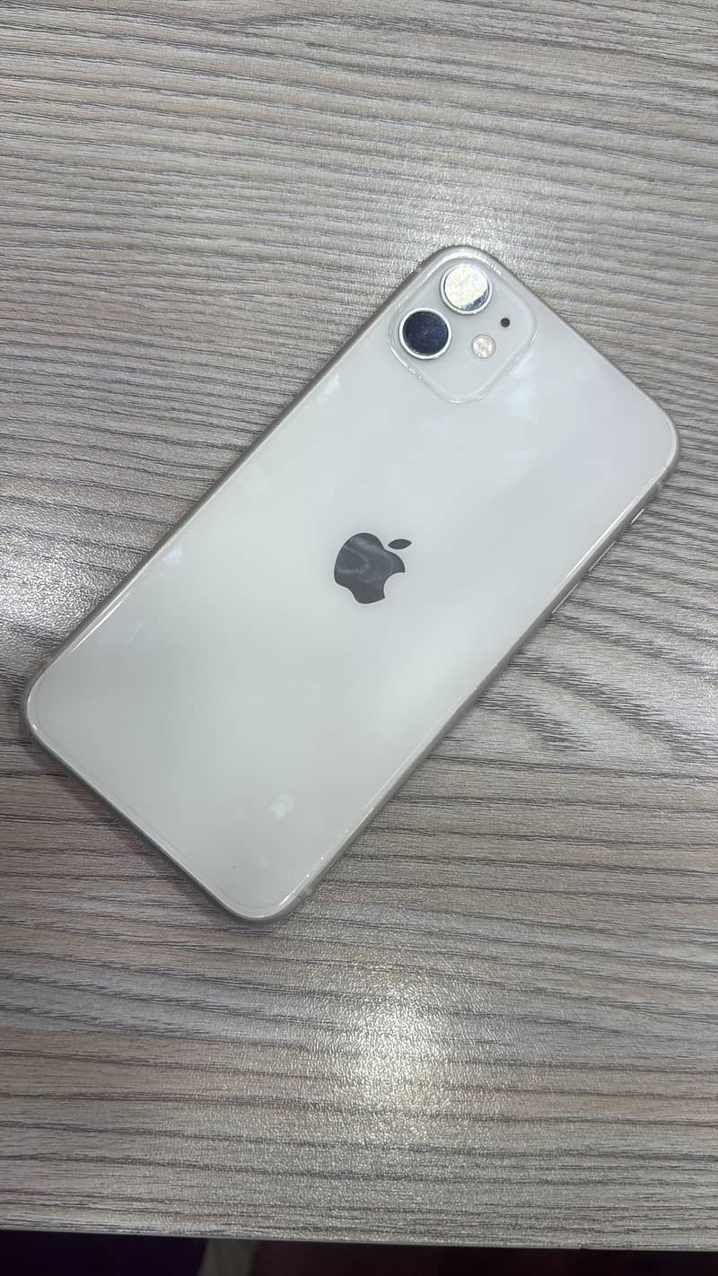 Apple iPhone 11 5