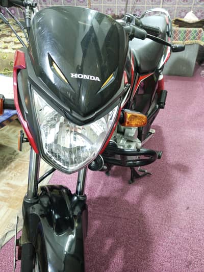 Honda  cb 125 F 2019 model contact 0321/ 4880348