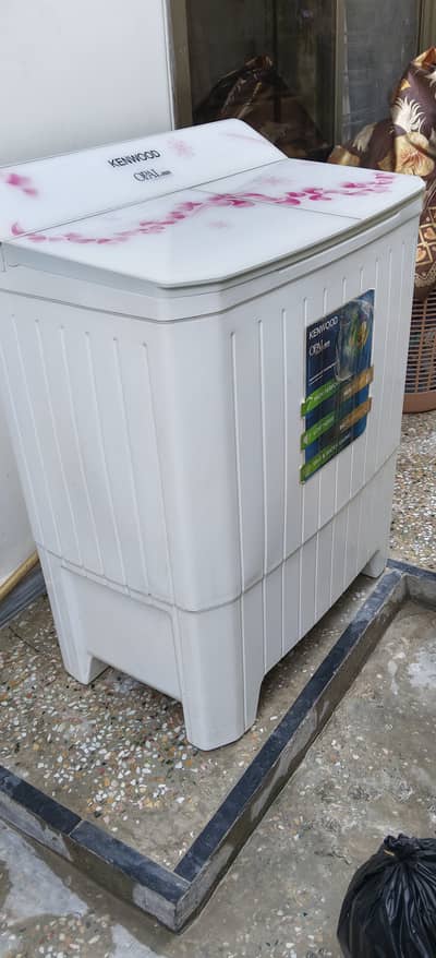 Kenwood Semi Automatic Washing Machine For Sale In Excellent Condition
