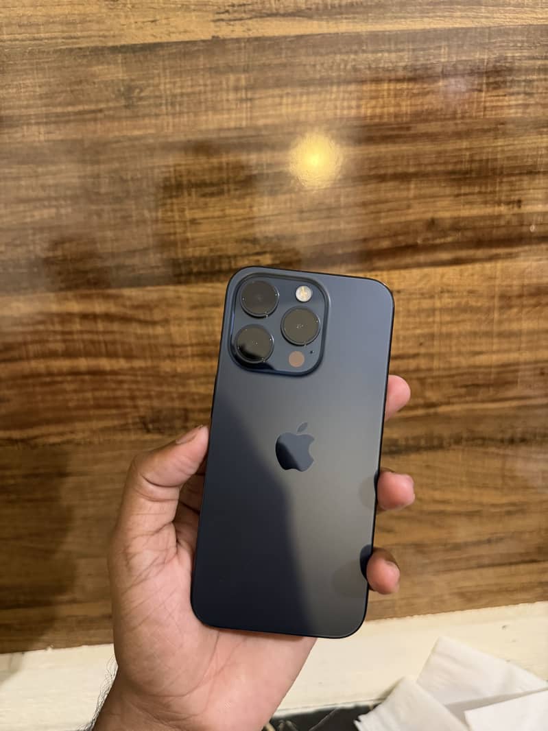 Apple iPhone 15 Pro 1