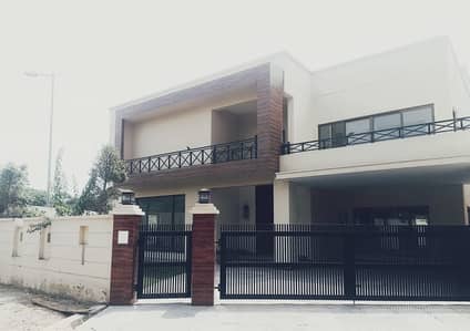 10 Marla House For Sale in Askari 10 - Sector E | Ideal Location | Reasonable Price