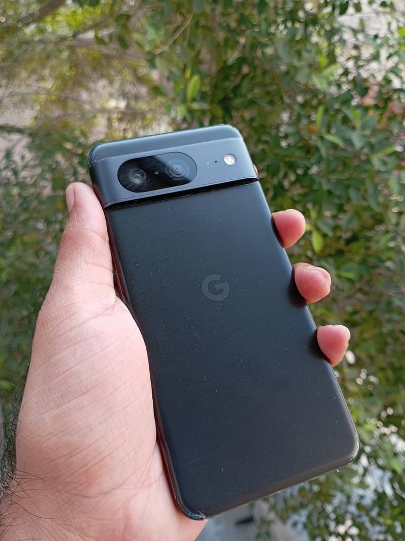 Google Pixel 8 1