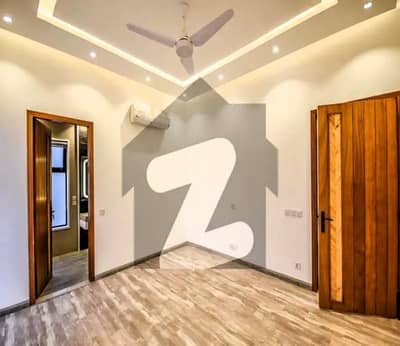 With Separate Entrance 1 Kanal Luxury Upper Portion on Prime Location of DHA Phase 5 Lahore For Rent