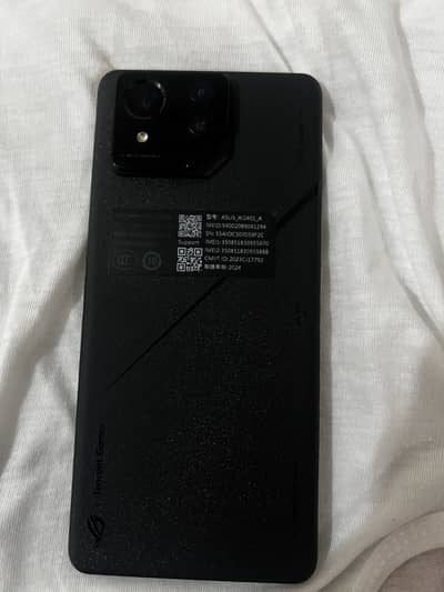 Asus Rog Phone 8 Pro