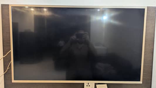 TCL 43P2US LED TV (43 inches) in perfect n original condition for sale