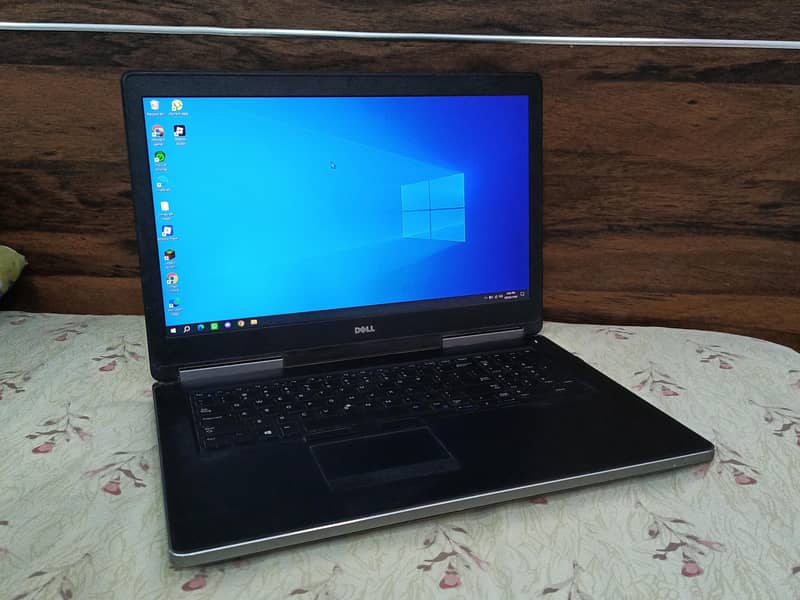 Dell Precision 7710 0
