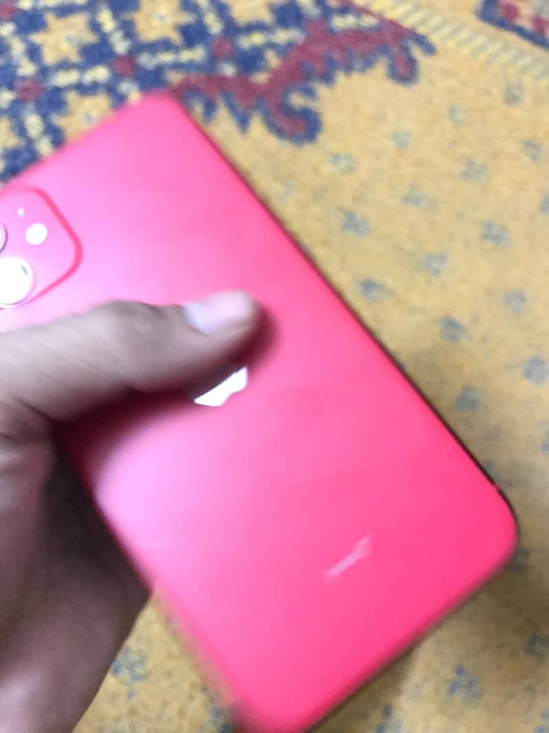 Apple iPhone 11 3