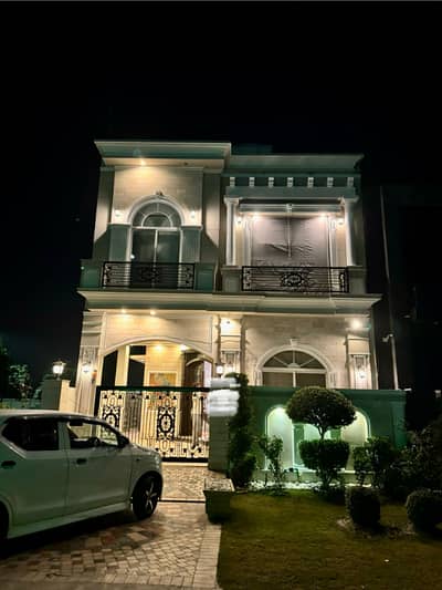 Furnished 3/5 marla House Available DHA on Per Day Rent