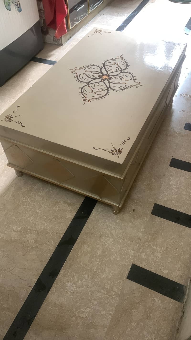 Chair table 0