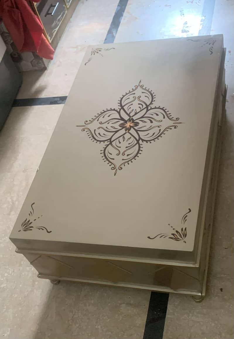 Chair table 1
