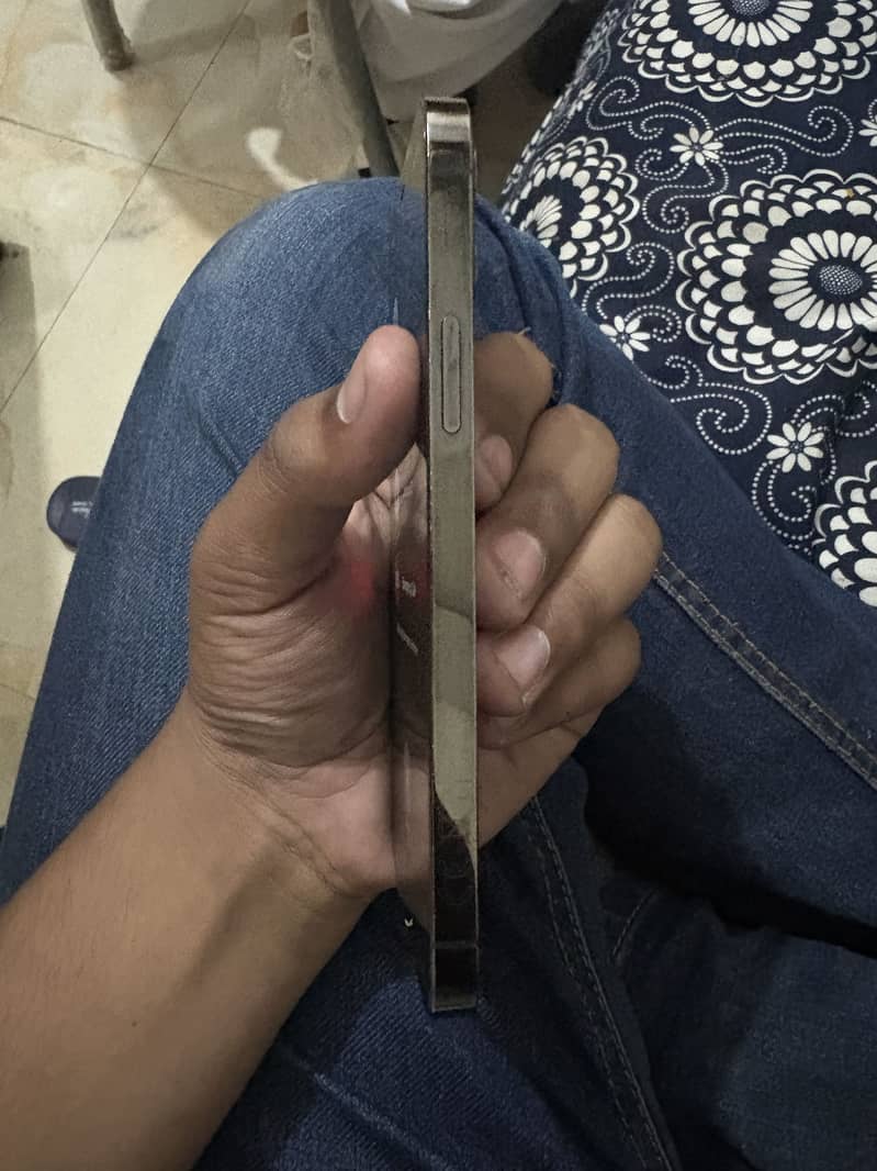 Apple iPhone 12 Pro 5