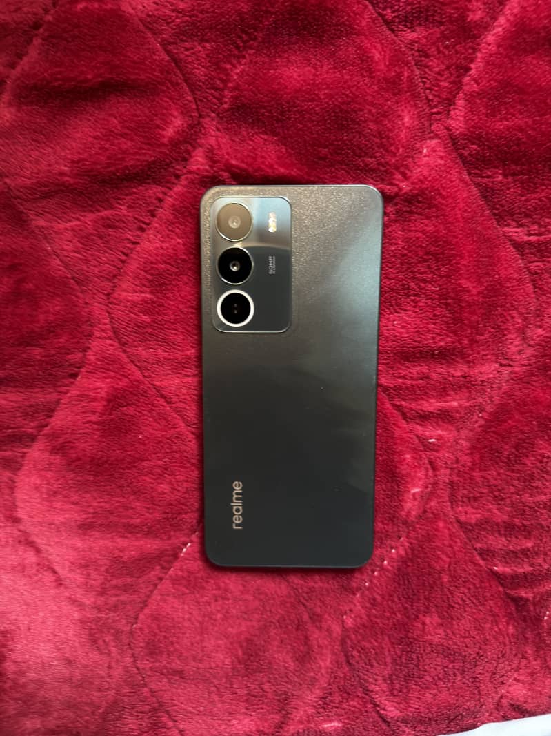 Realme C71 9