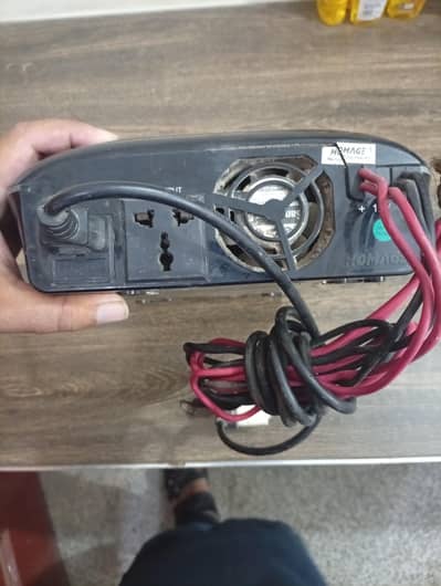 Home age UPS 1000 watt . only UPS. Urgent sale. 10 by 10 condition