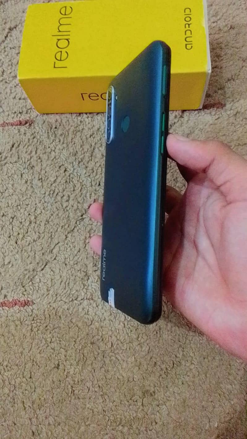 realme 2