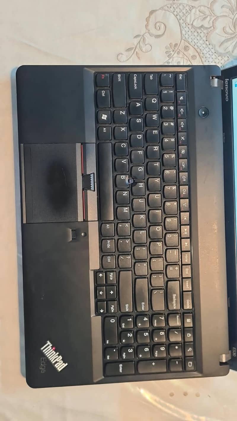 ThinkPad Edge E520 0