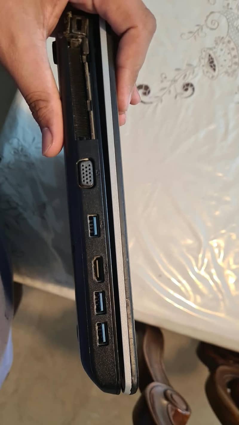 ThinkPad Edge E520 4