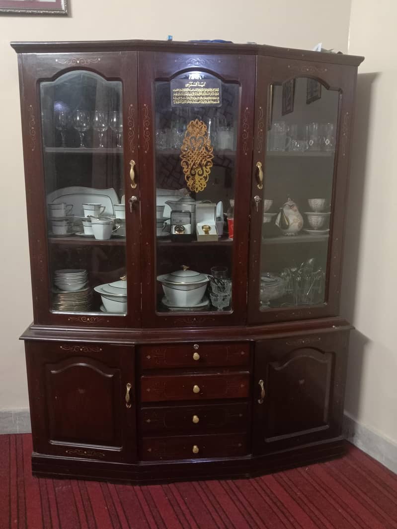 bed,dressing table,showcase 2