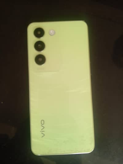 Vivo Y100