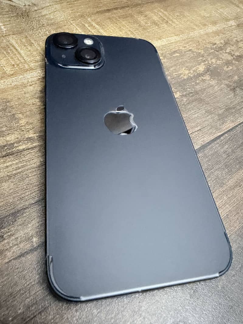 Apple iPhone 13 5