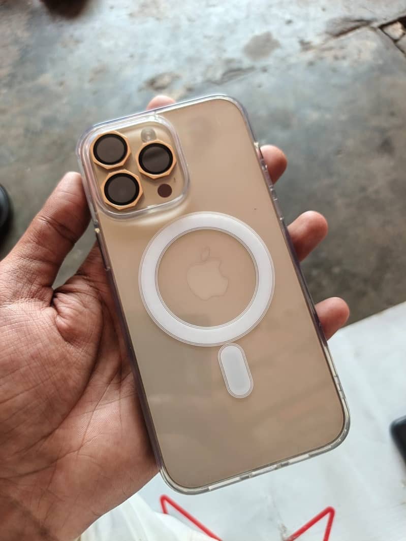 Apple iPhone 14 Pro Max 2