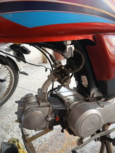 cd 70 2008 model  ,new battery
