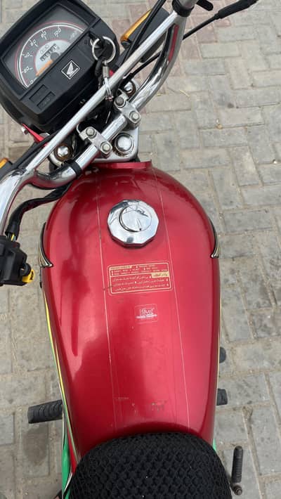 Honda 70 bike for sail