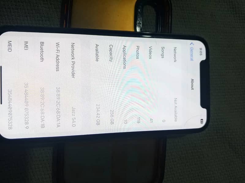 Apple iPhone X 3