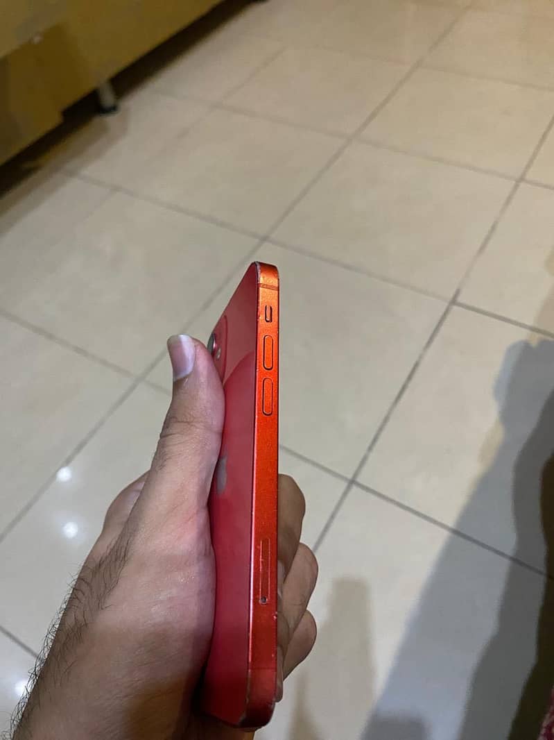 Apple iPhone 12 mini 1