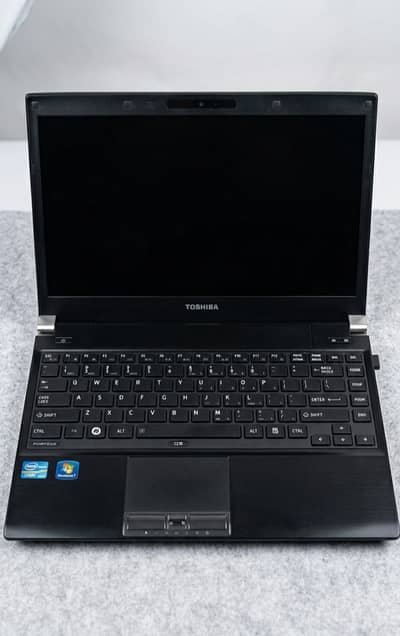 Toshiba Portege R830 | Core i5 2nd Gen | 4GB RAM | Slim Business Lapto