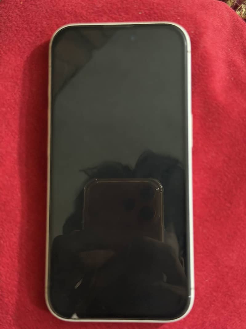 Apple iPhone 16 1