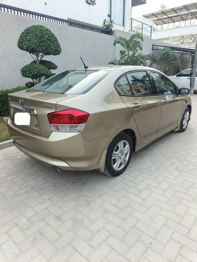 Honda city ivtec 2011 geniune body