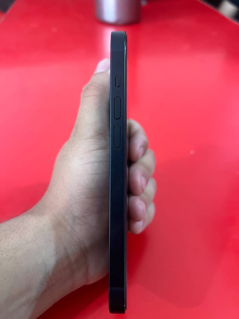 Apple iPhone 14 1