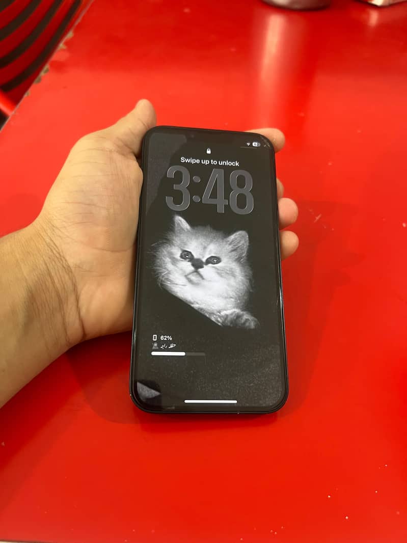 Apple iPhone 14 3