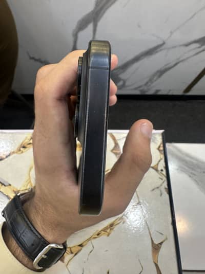 Apple iPhone 15 Pro