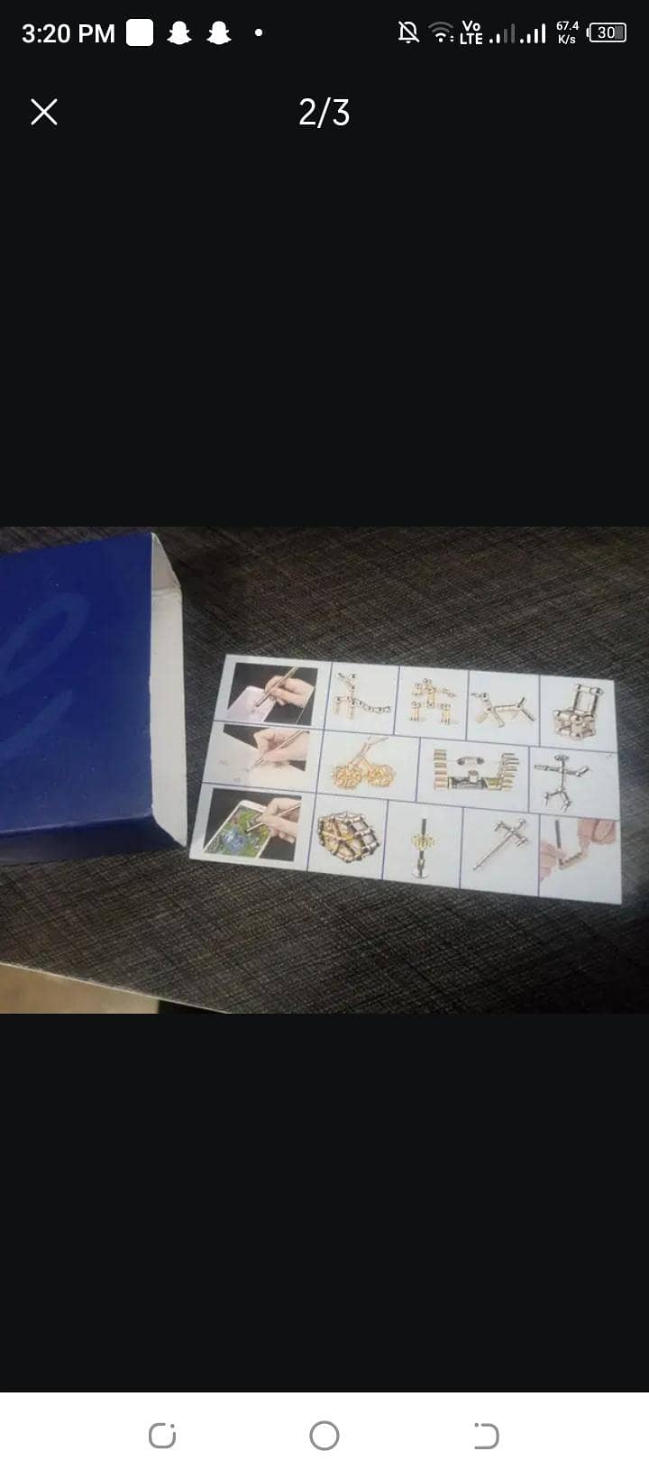 fidget pen, Dubai 1