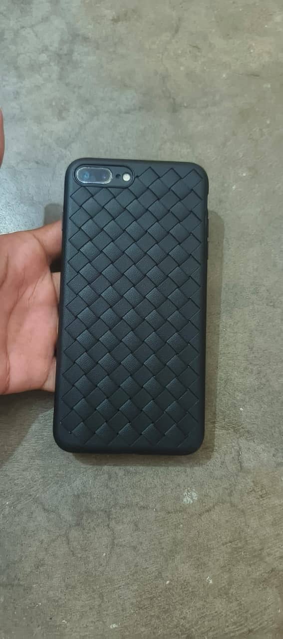 Apple iPhone 7 Plus 5
