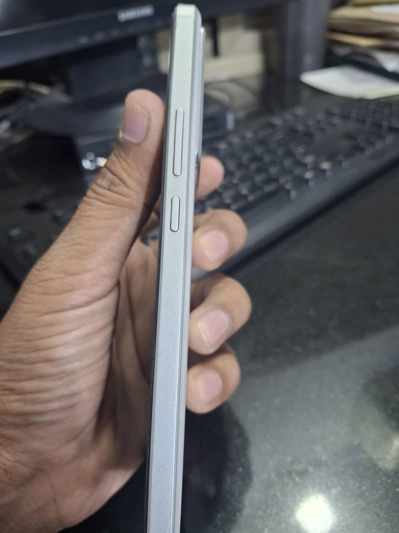 Realme Neo7 3