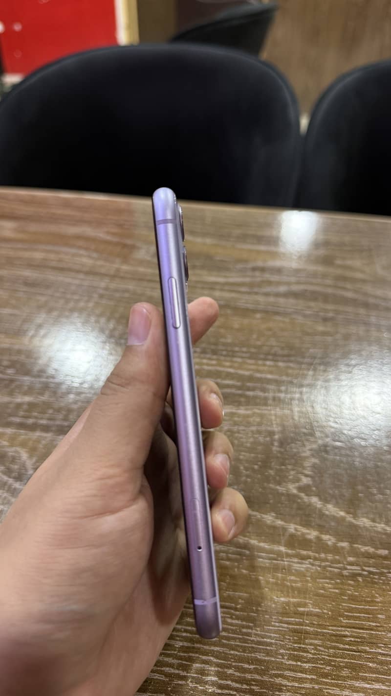 Apple iPhone 11 2