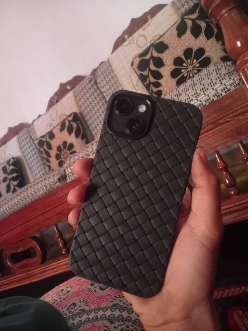 Apple iPhone 14 2