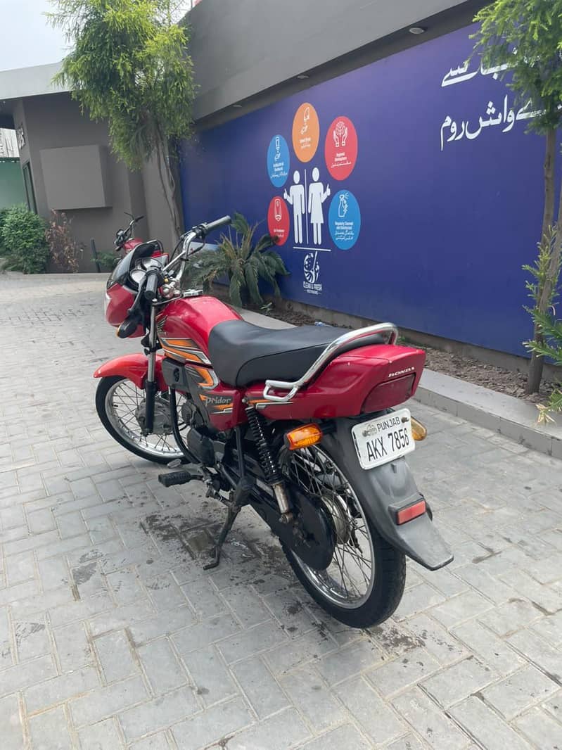 100cc 4